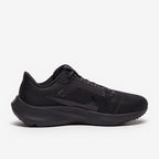 حذاء Air Zoom Pegasus 40 للنساء من نايكي