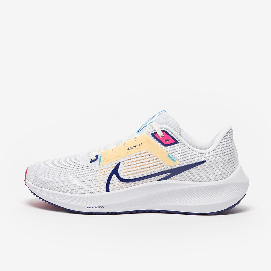 حذاء Air Zoom Pegasus 40 للنساء من نايكي