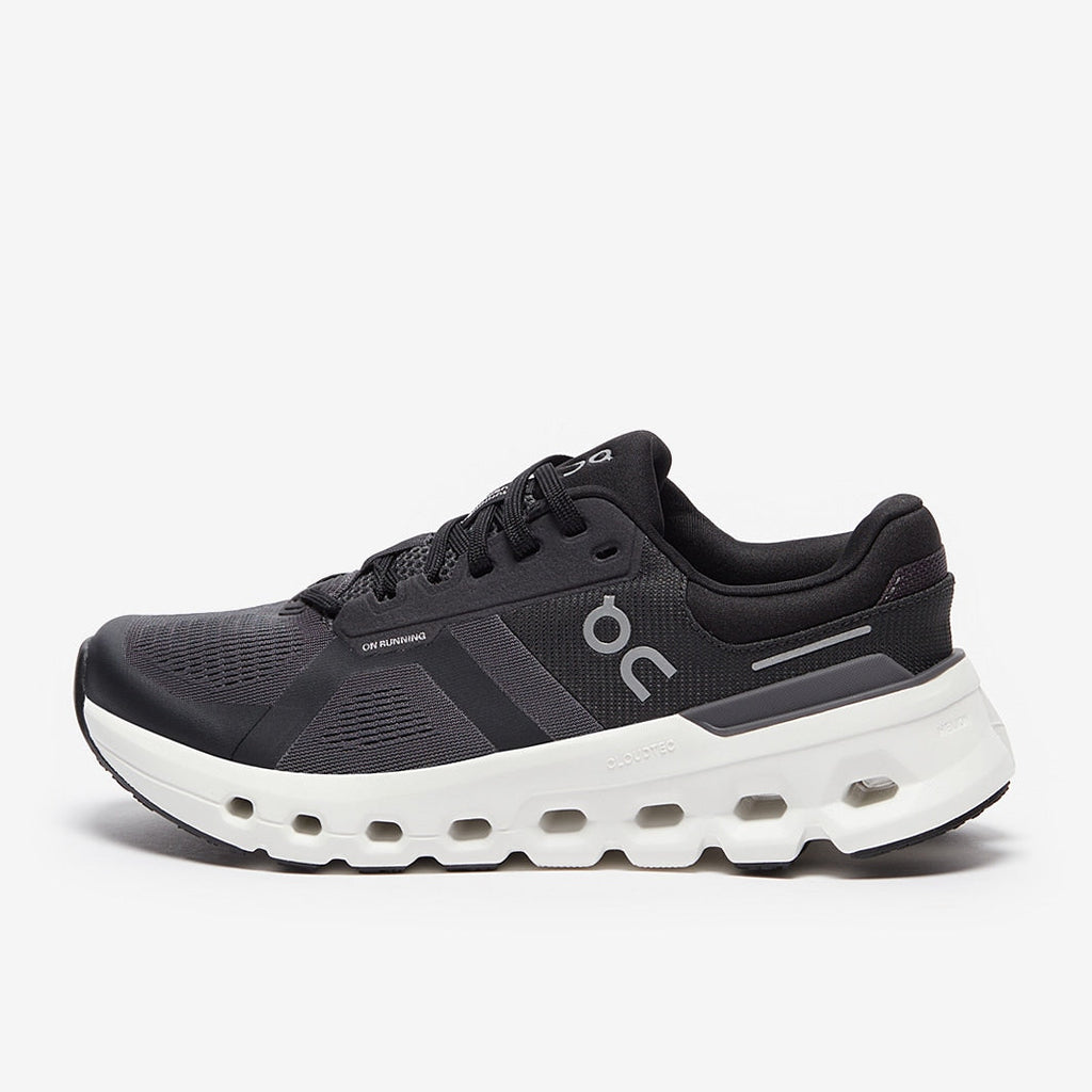 حذاء Cloudrunner 2 للنساء من اون