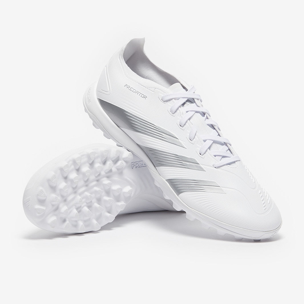 حذاء كرة قدم Predator League TF Boots من أديداس