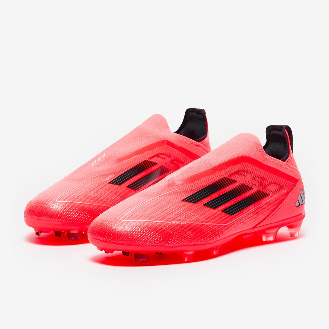 حذاء كرة قدم F50 Pro Laceless FG للأطفال من أديداس