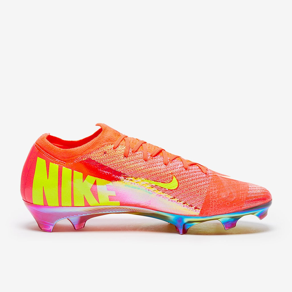 حذاء كرة قدم Air Zoom Mercurial Vapor 16 Elite SE FG من نايكي