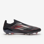حذاء كرة قدم F50 Elite Laceless FG من أديداس