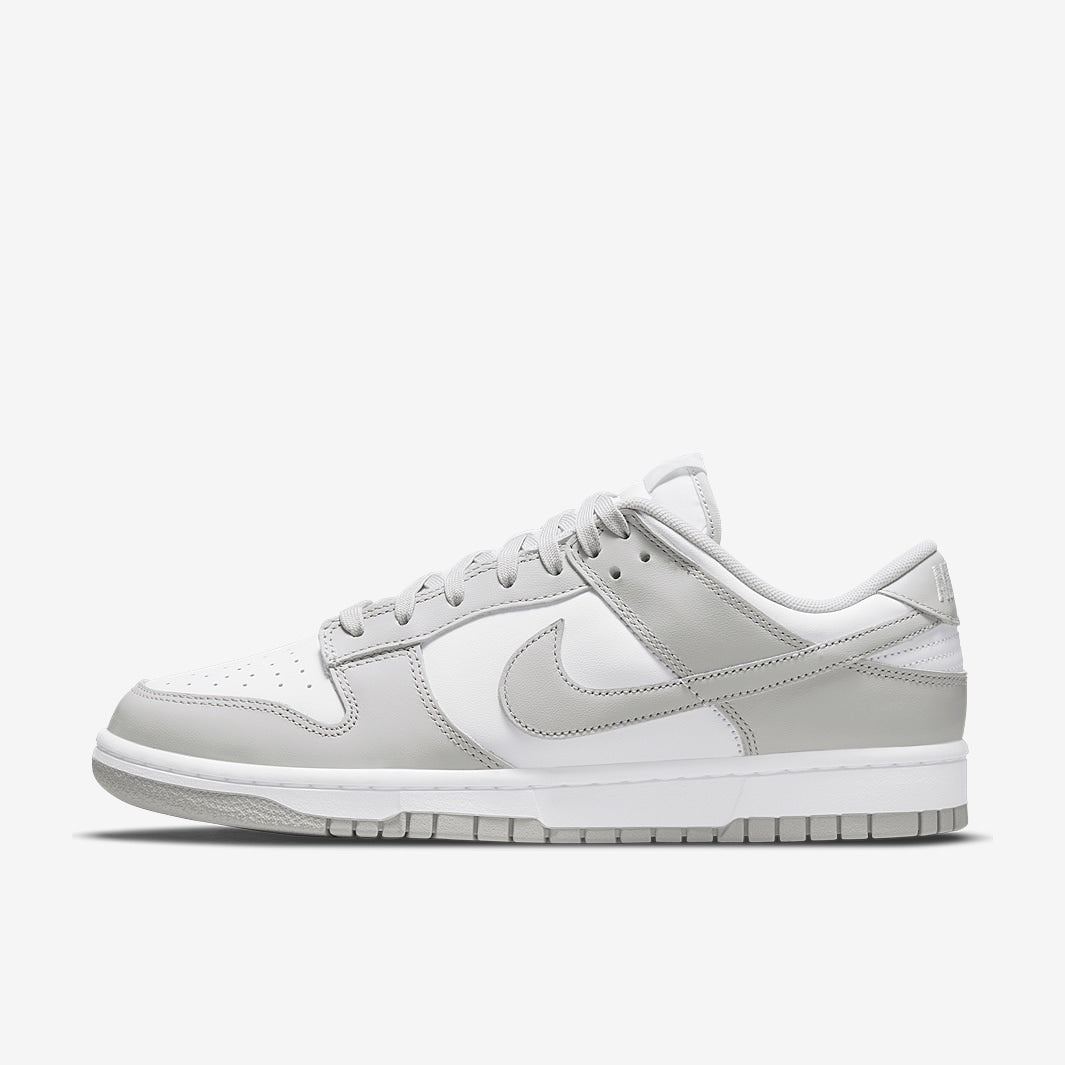 حذاء Dunk Low Retro Panda من نايكي