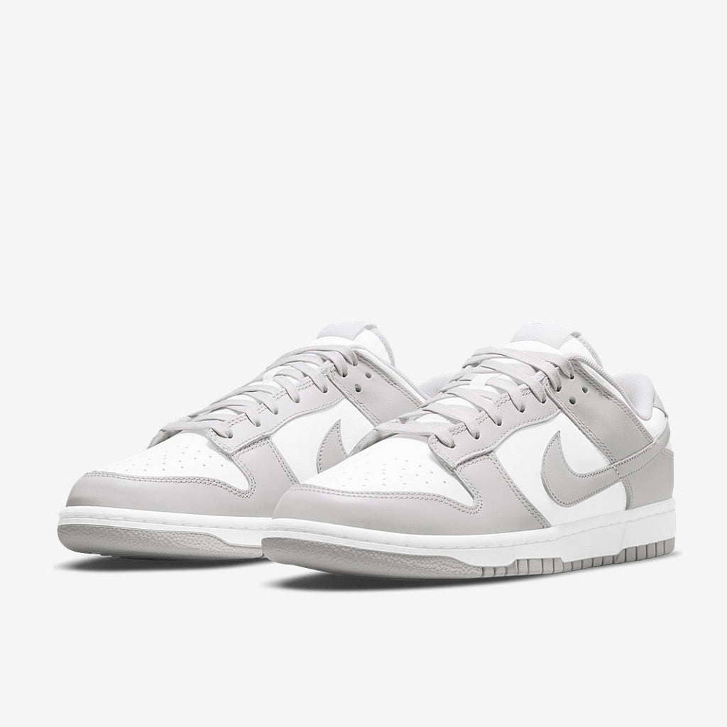 حذاء Dunk Low Retro Panda من نايكي