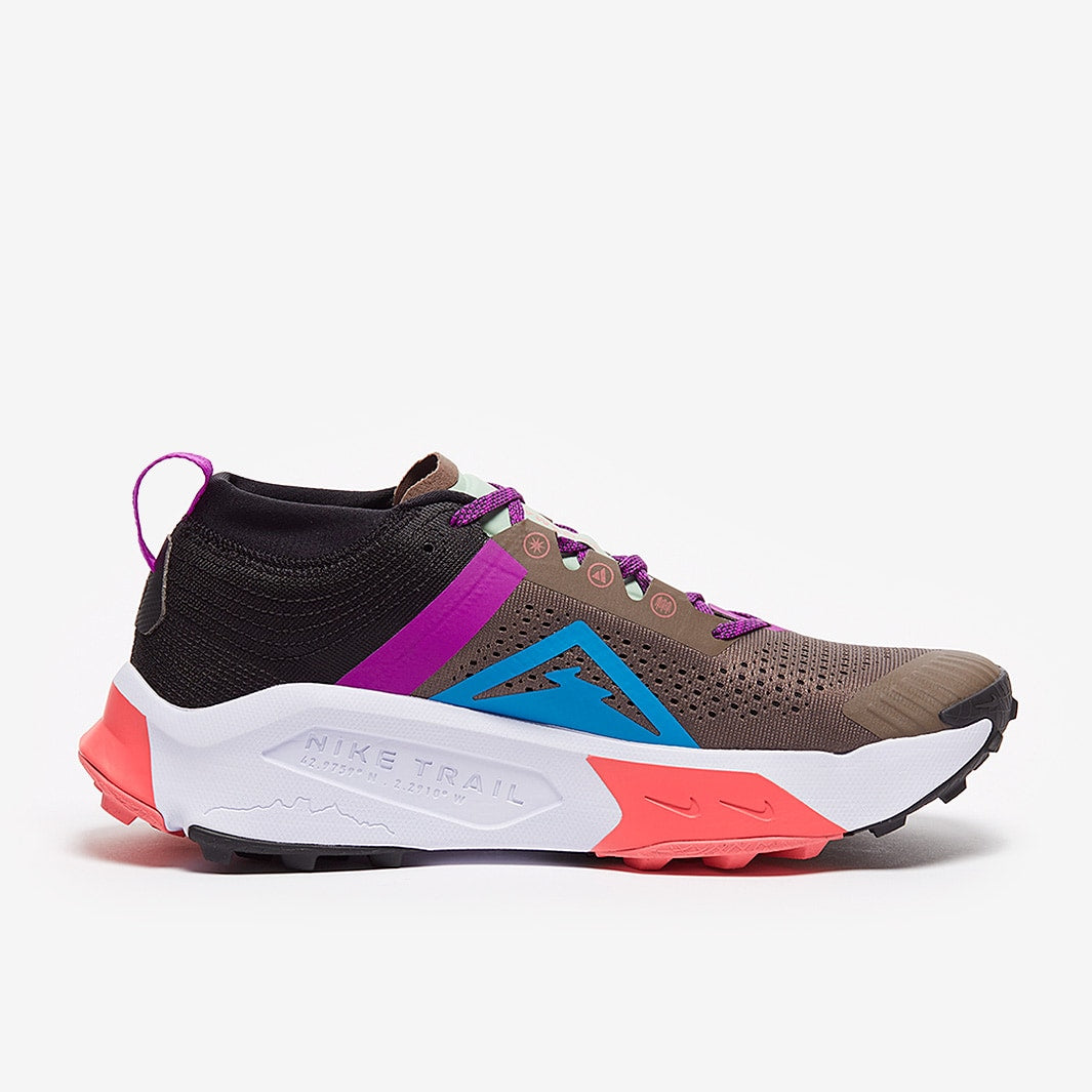 حذاء ZoomX Zegama Trail من نايكي