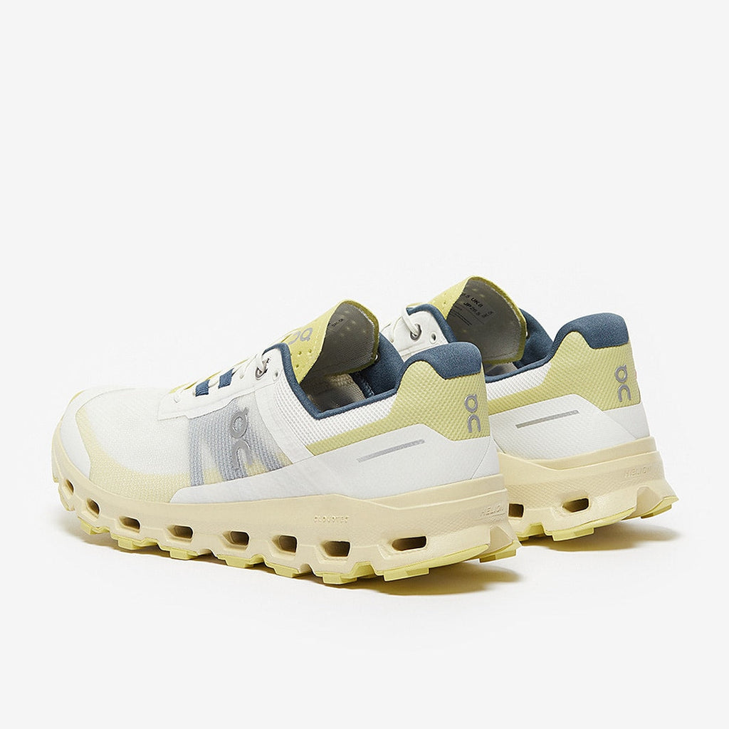 حذاء Cloudvista Waterproof من اون