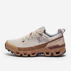 حذاء Cloudwander Waterproof من اون