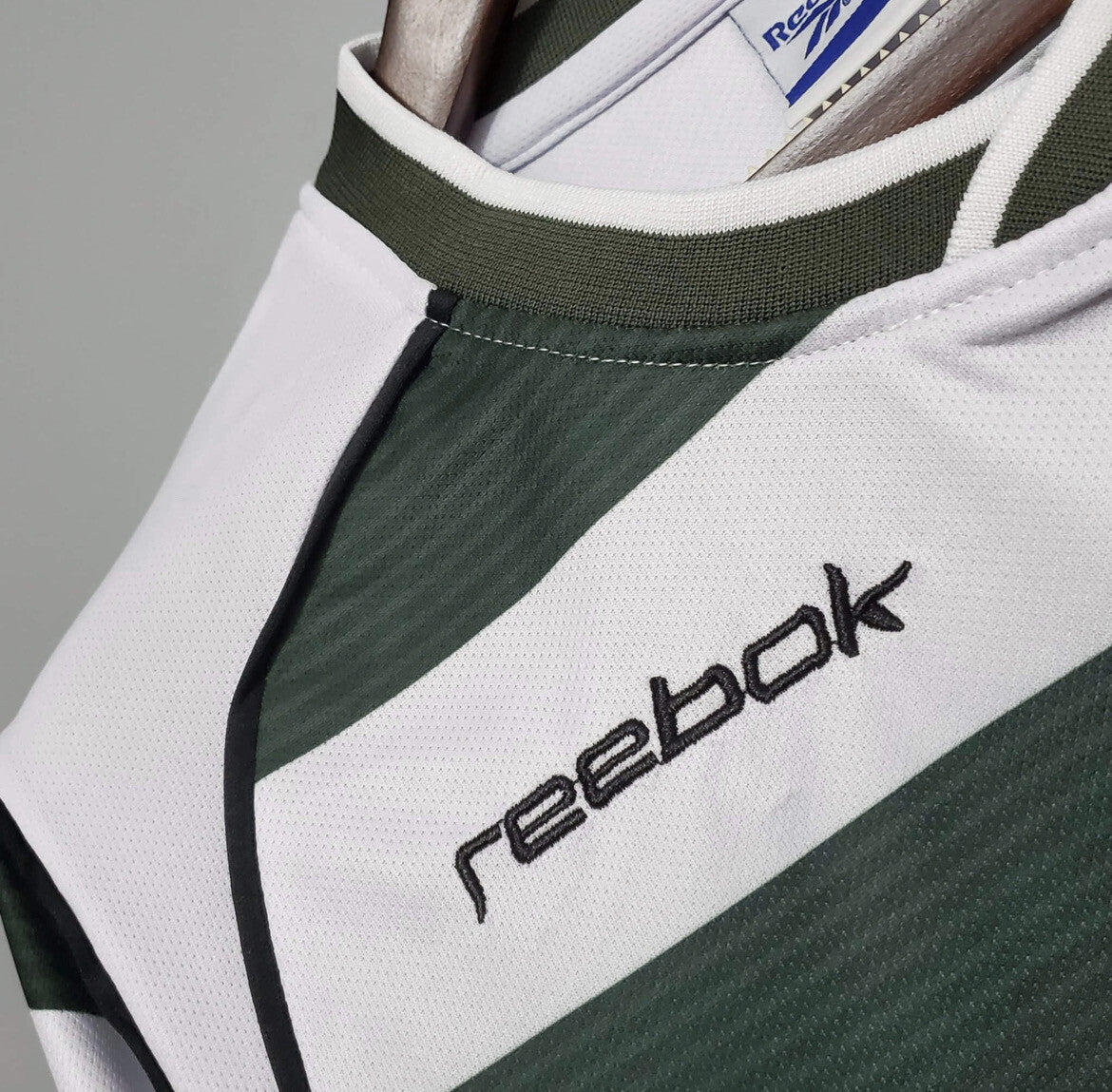قميص Sporting 2001-2002 Home