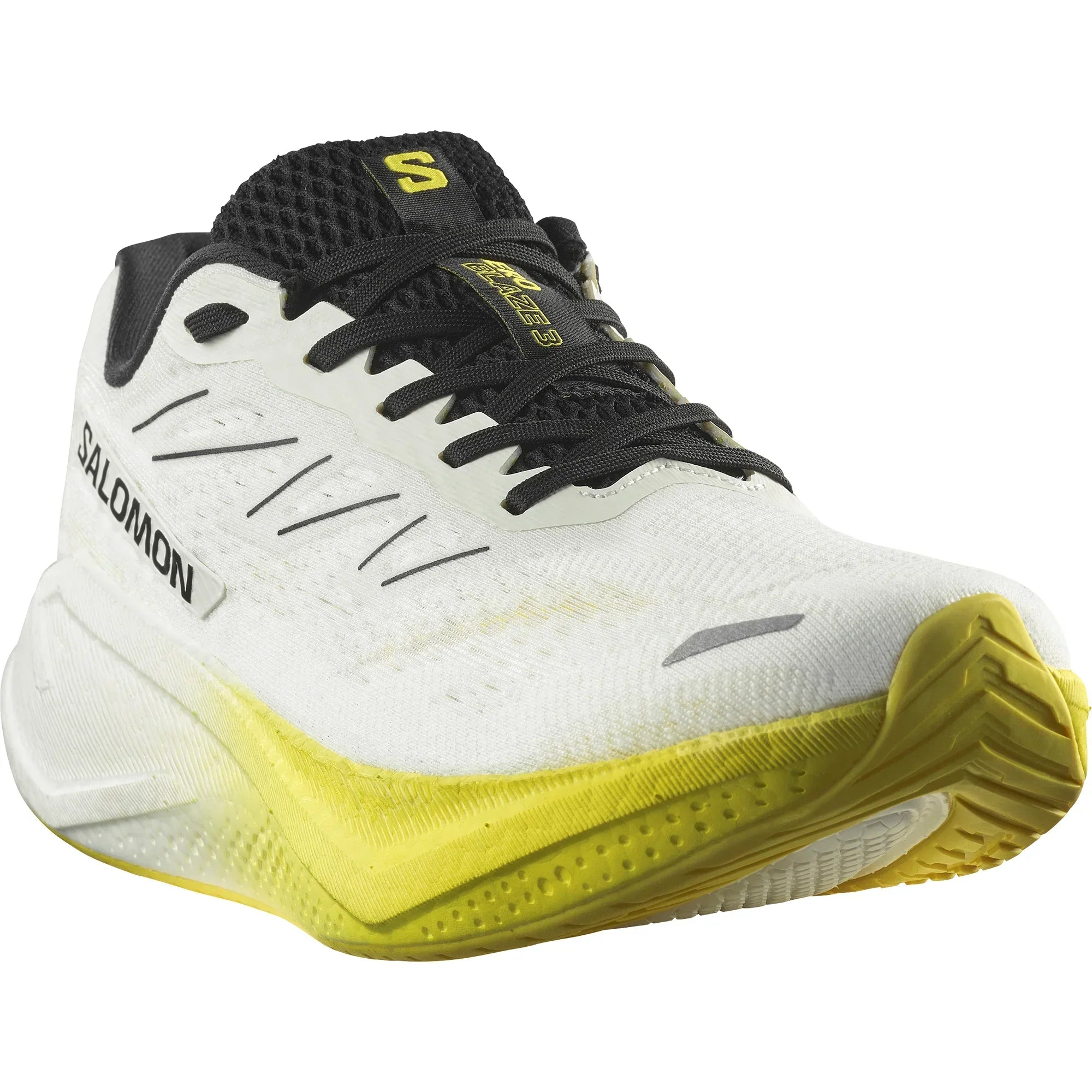 حذاء Aero Blaze 3 من اون