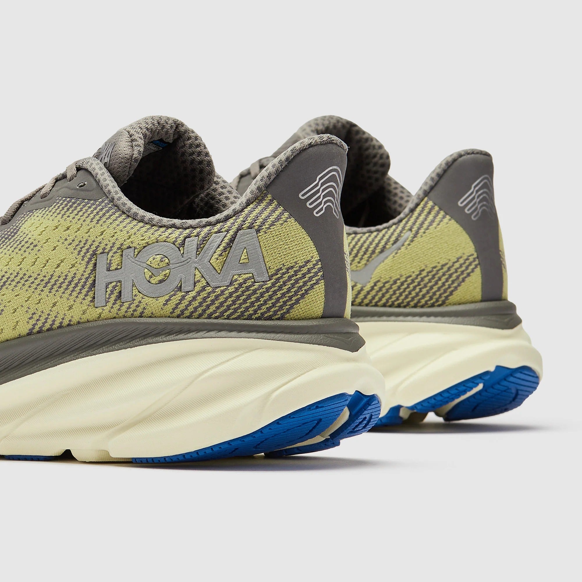 حذاء Clifton 9 GORE-TEX من اون