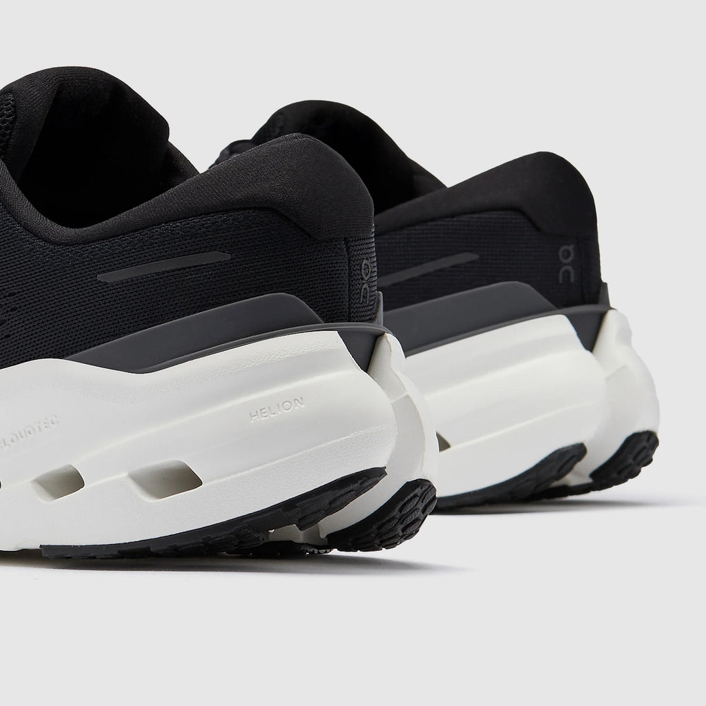 On Cloudrunner 3
