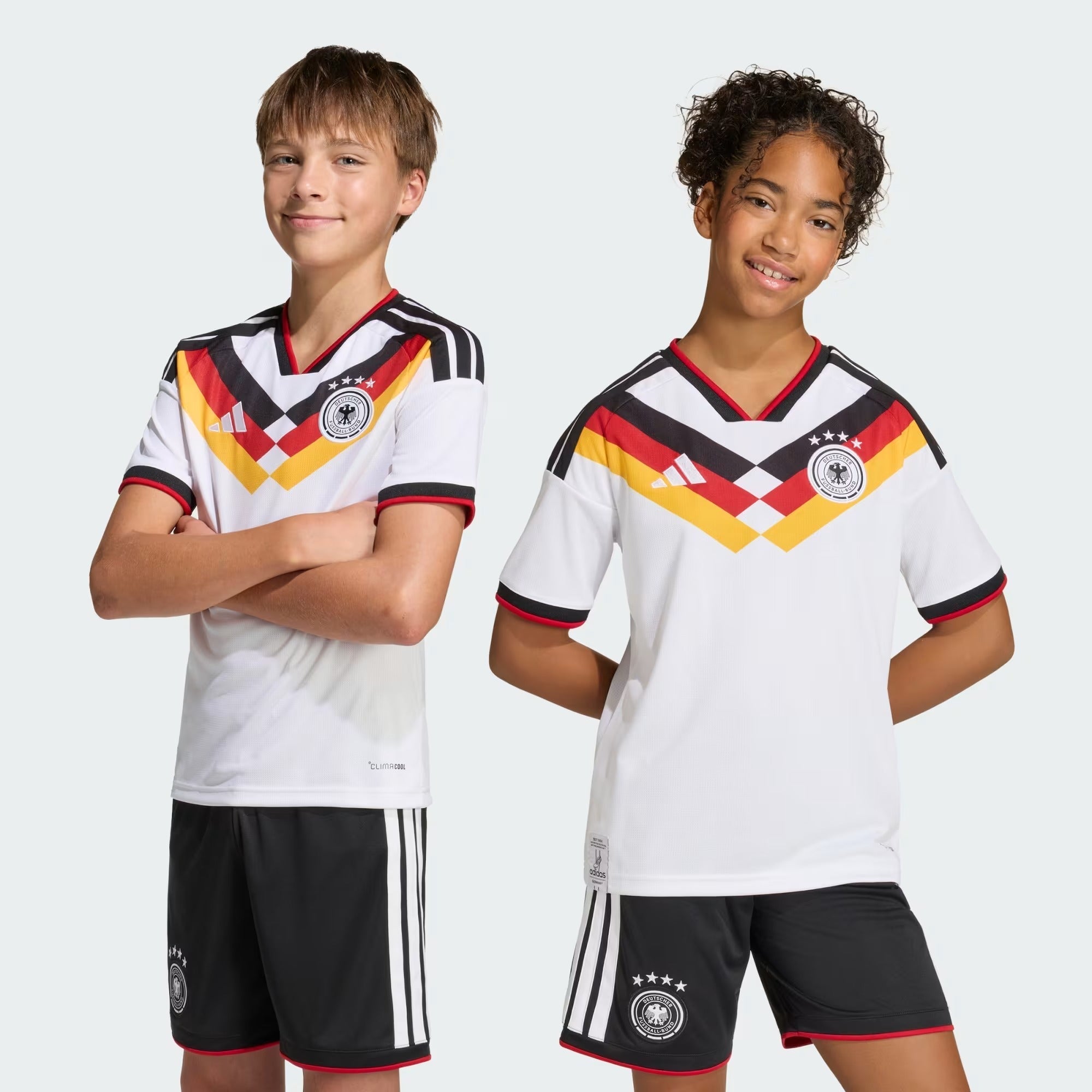 قميص Germany 26 Home Mini Full Set & Shorts