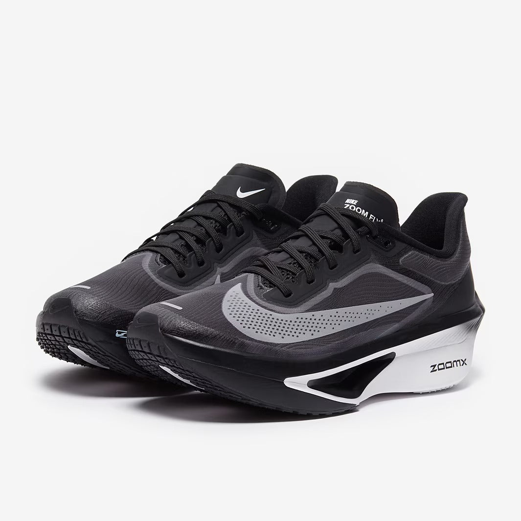 Nike Women’s Zoom Fly 6