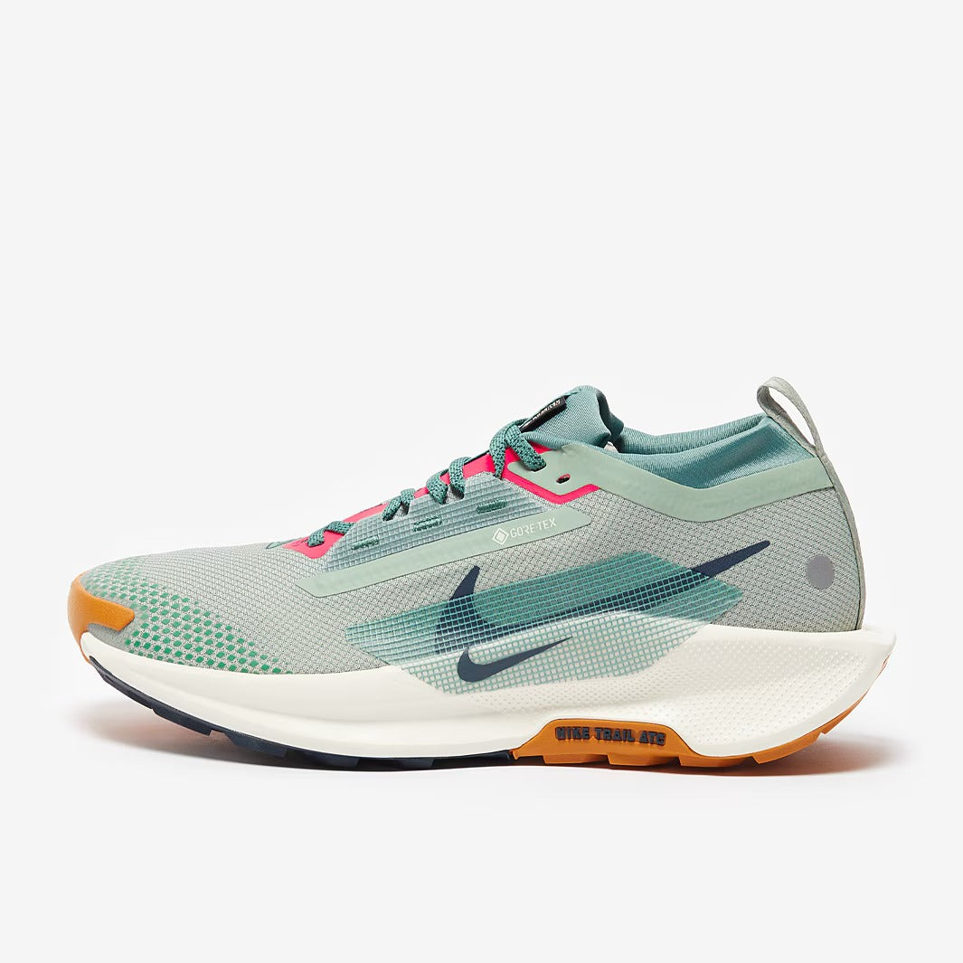 حذاء ReactX Pegasus Trail 5 GORE-TEX من نايكي