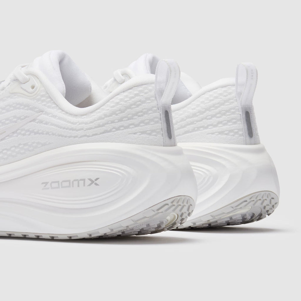 Nike Women’s Vomero Plus