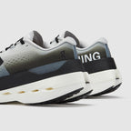 On Women’s Cloudboom Max