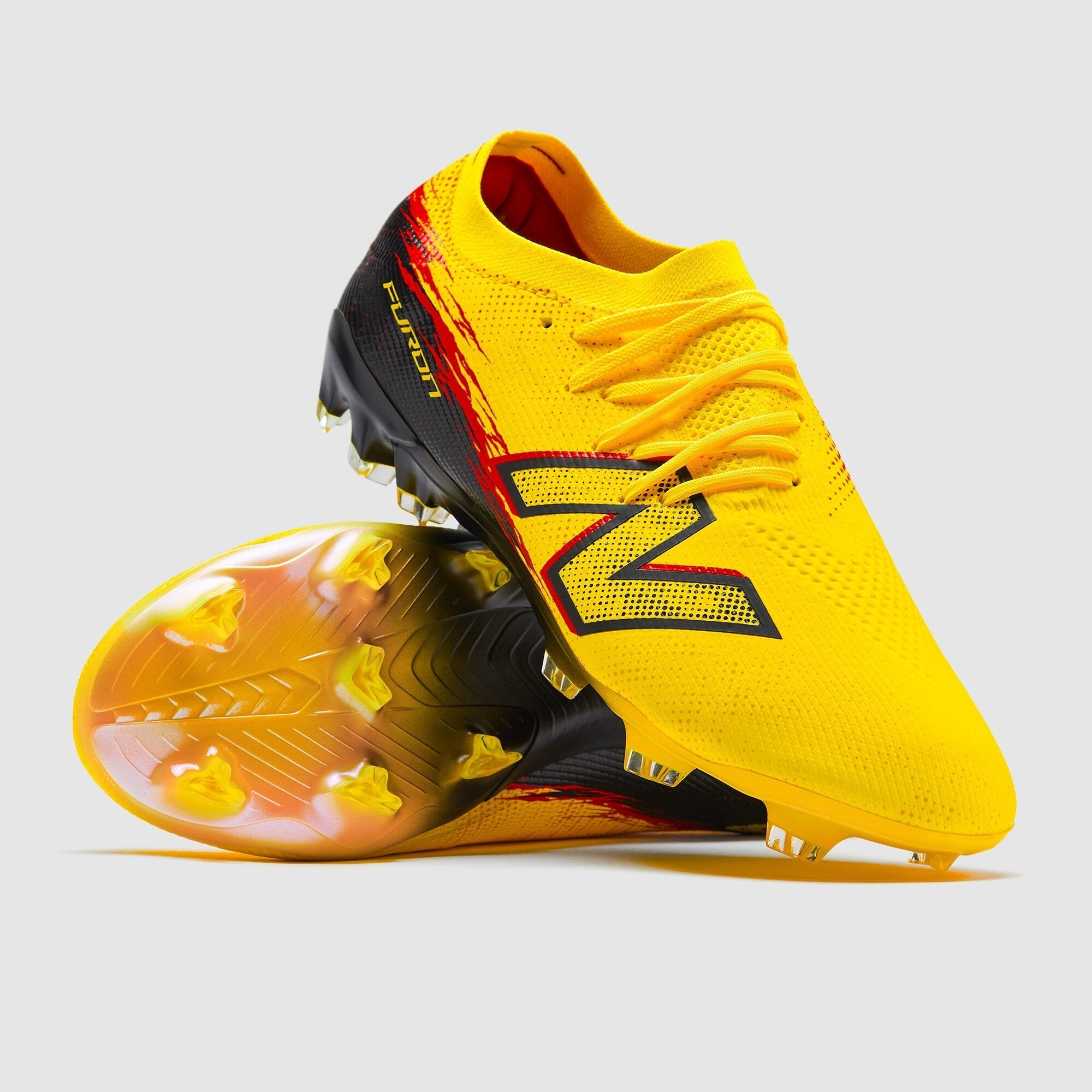 حذاء كرة قدم Furon V8 Elite FG من اون