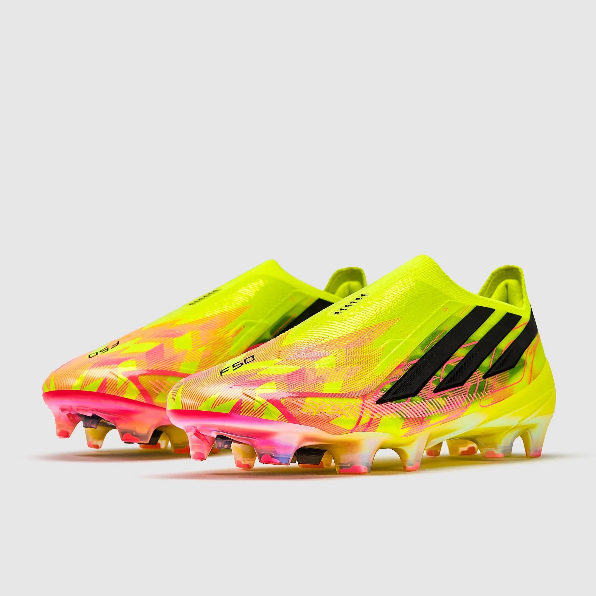 حذاء كرة قدم F50 Hyperfast Elite Laceless FG من أديداس