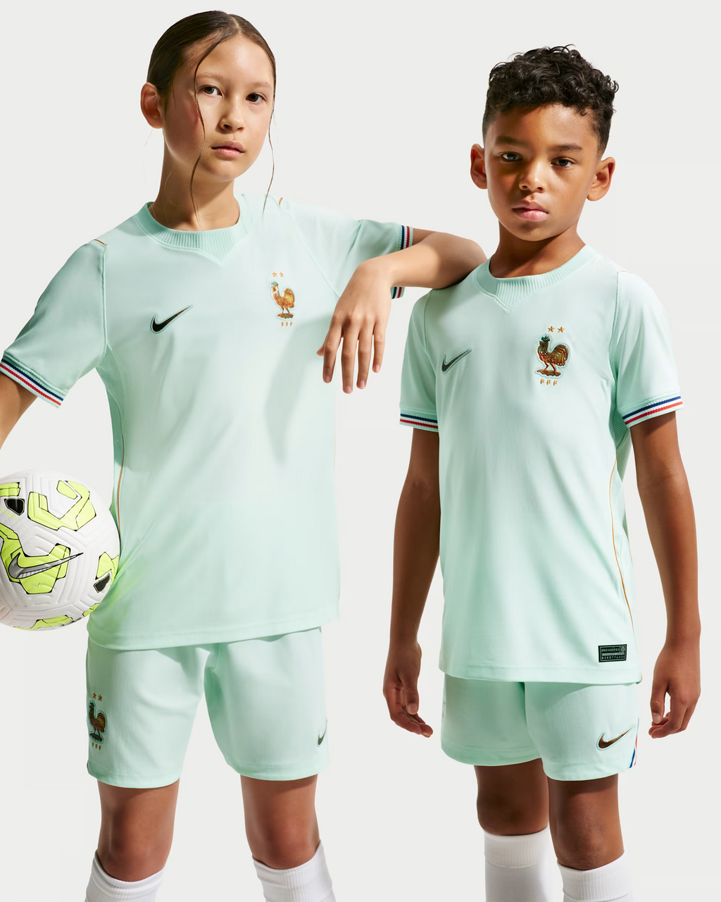 قميص FFF 2026 Stadium Away Mini Full Set & Shorts