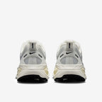 Nike Women’s Vomero 18