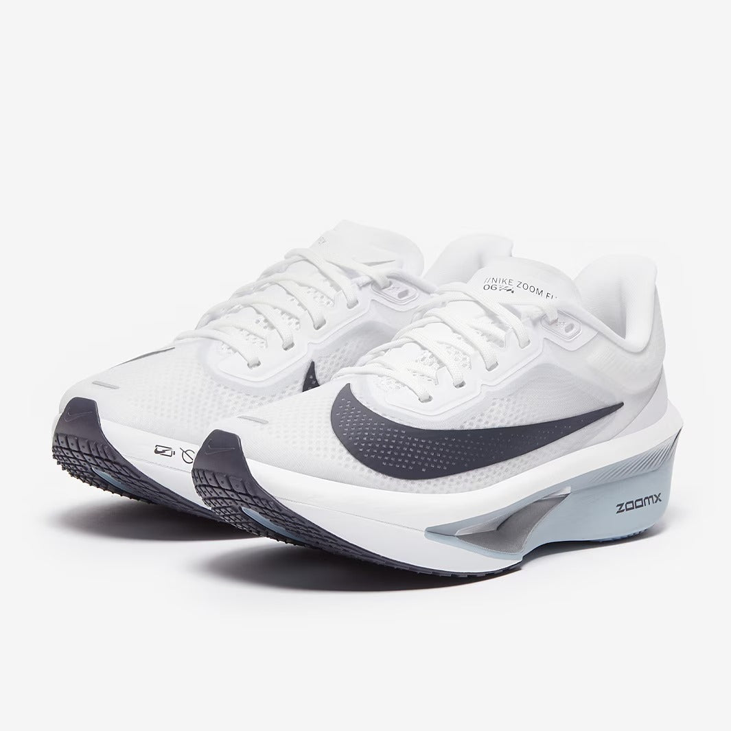 حذاء ’s Zoom Fly 6 للنساء من نايكي