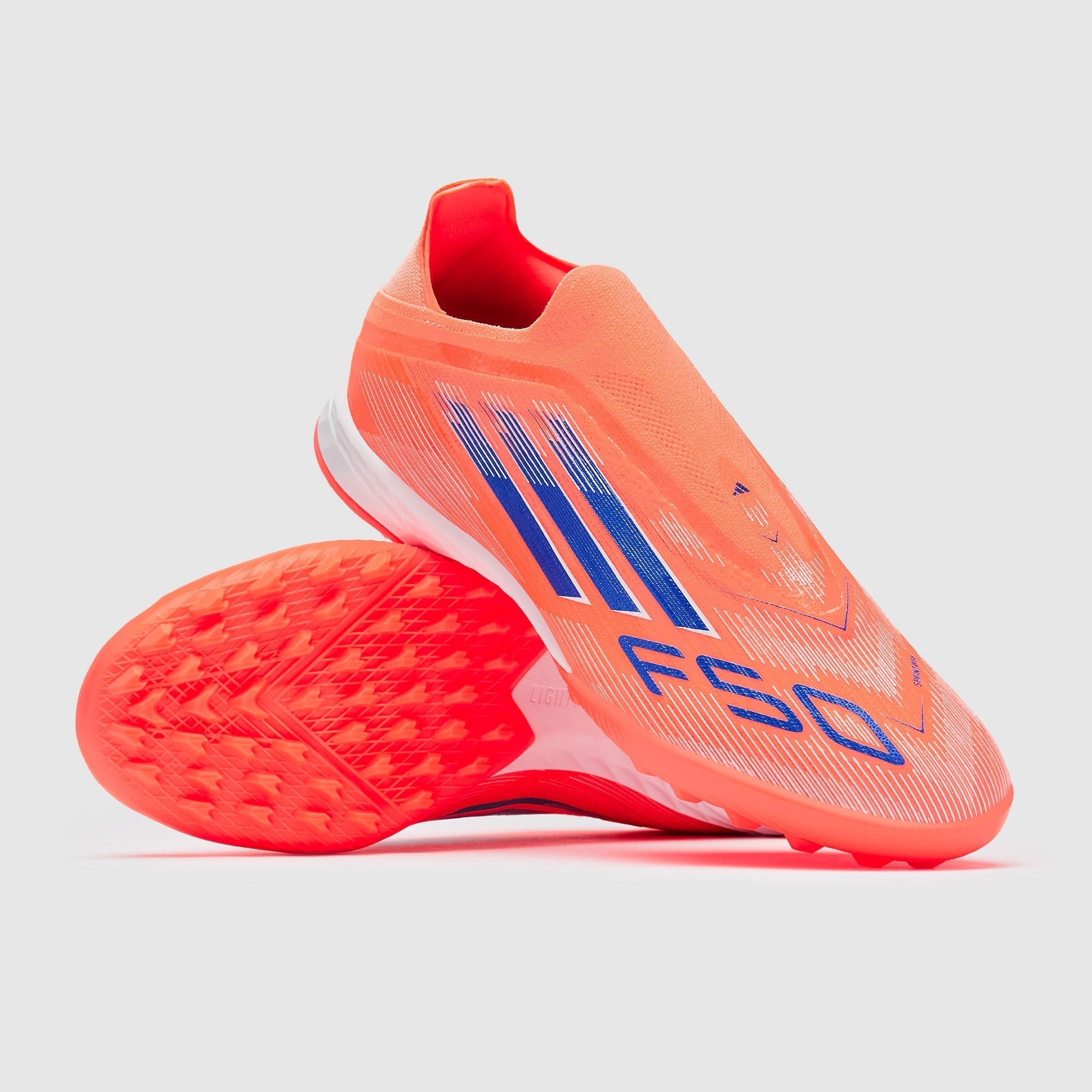 حذاء كرة قدم F50 Pro Laceless TF من أديداس