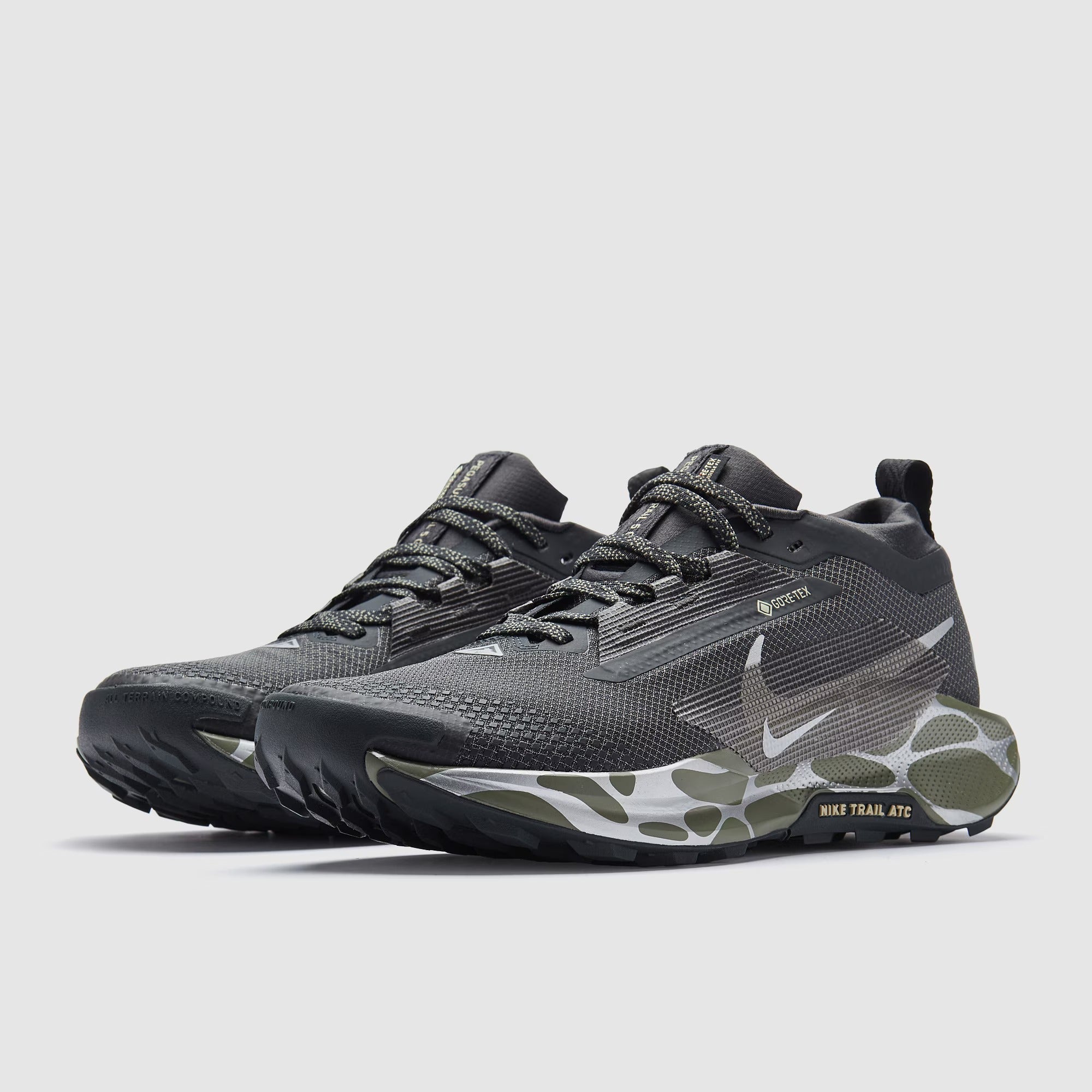 حذاء ReactX Pegasus Trail 5 GORE-TEX من نايكي