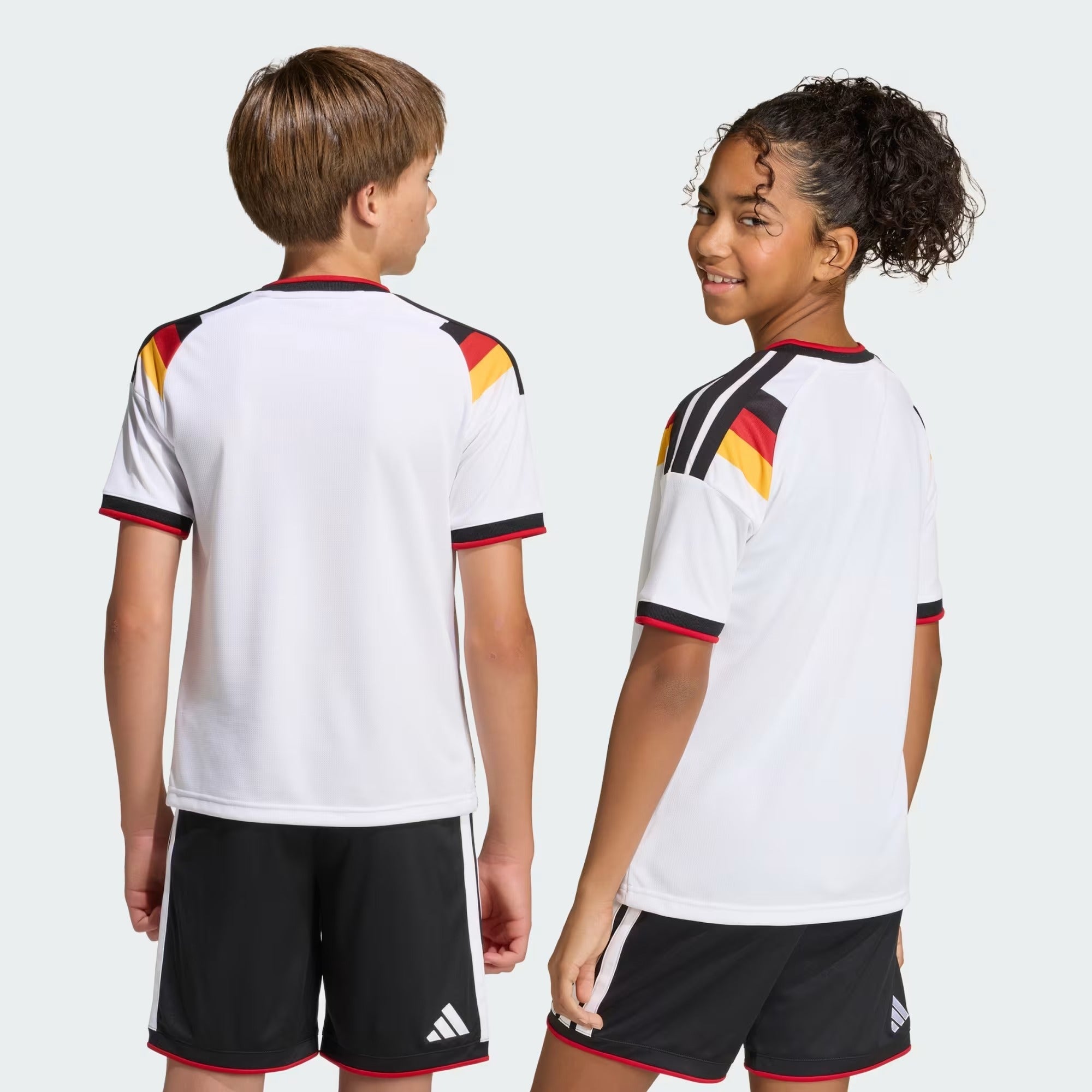 قميص Germany 26 Home Mini Full Set & Shorts