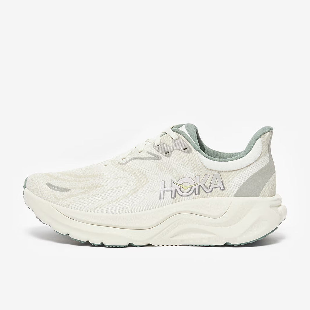 Hoka Arahi 8