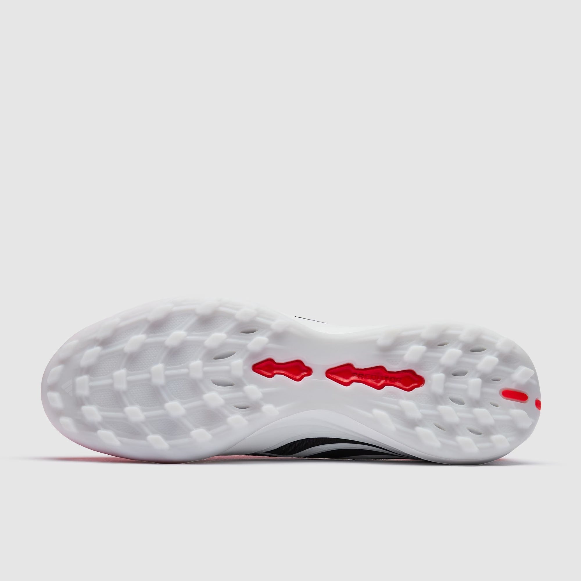 حذاء كرة قدم Predator Pro Tongue TF من أديداس