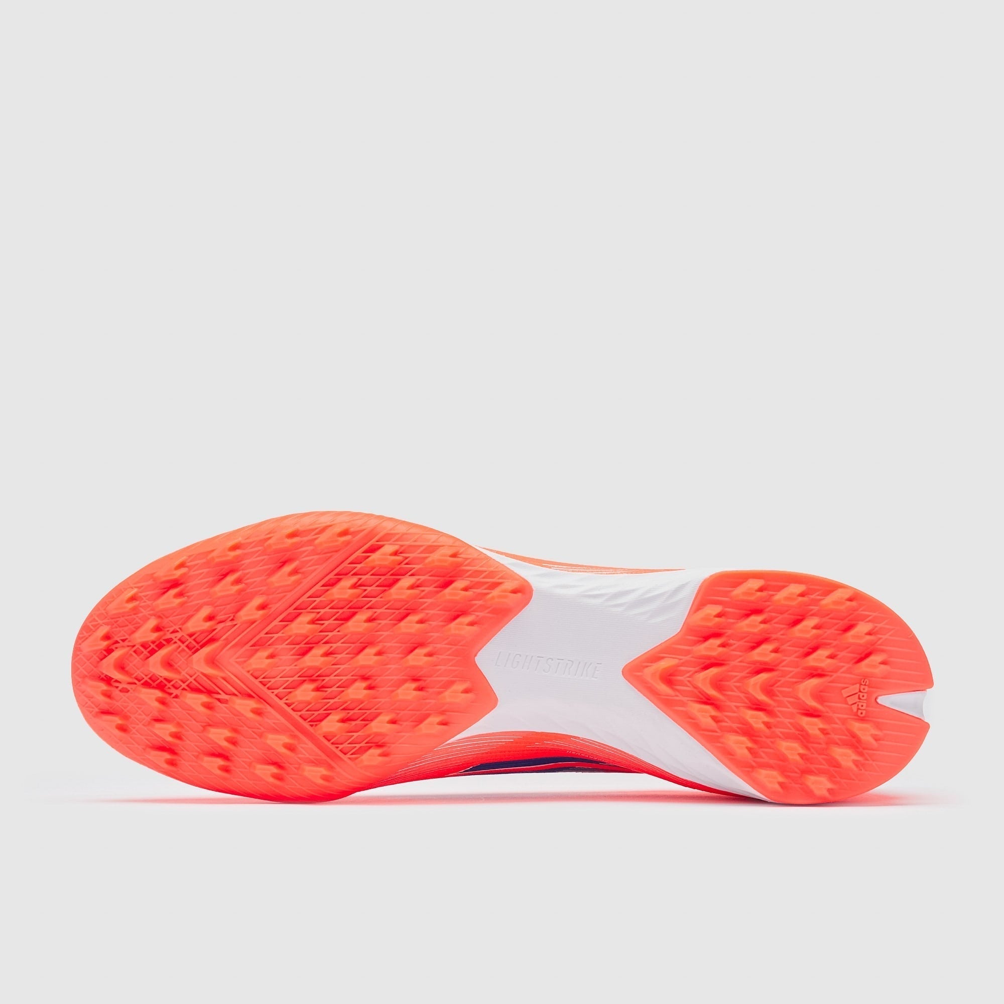 حذاء كرة قدم F50 Pro Laceless TF من أديداس
