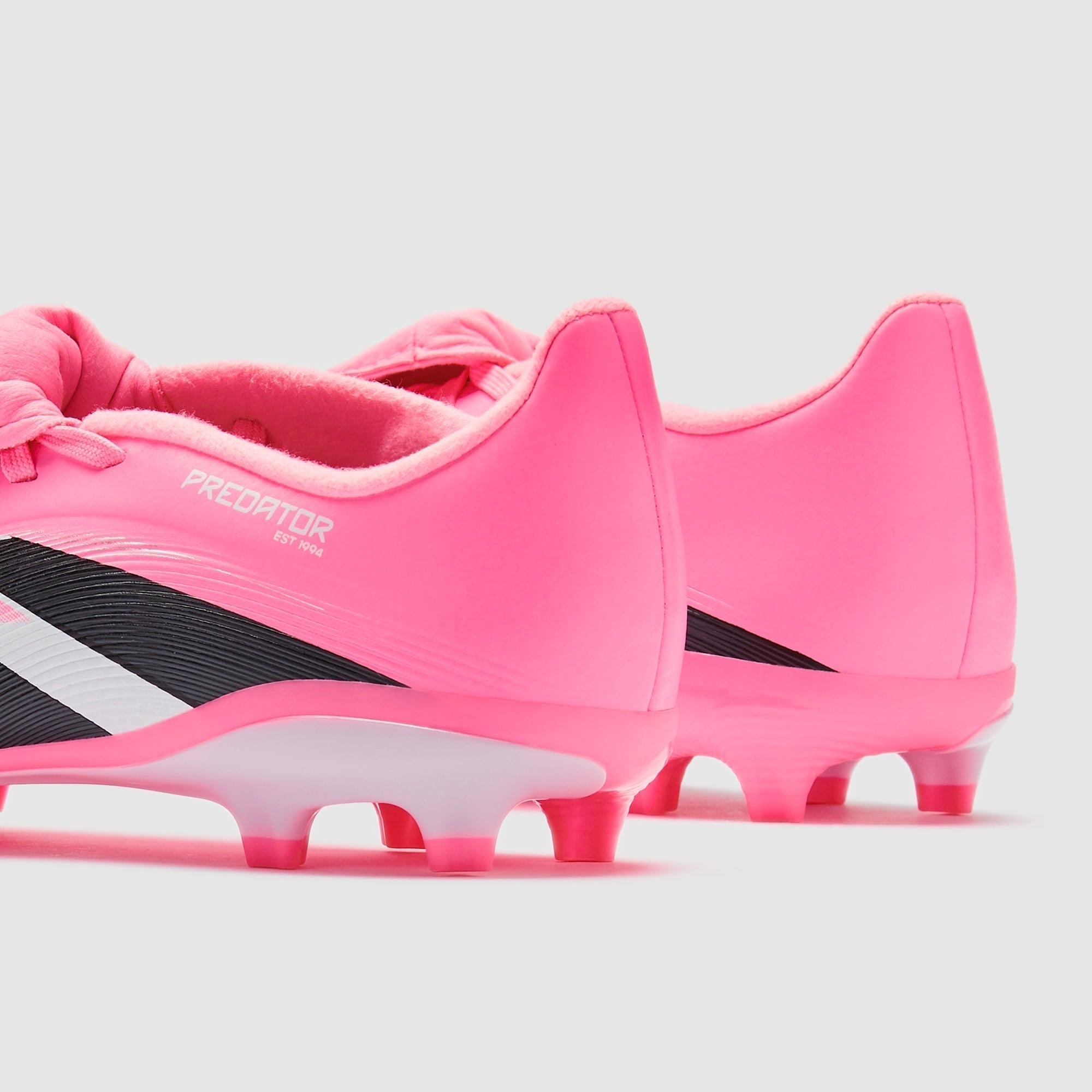 حذاء كرة قدم Predator League Tongue x Beckham FG/MG للأطفال من أديداس