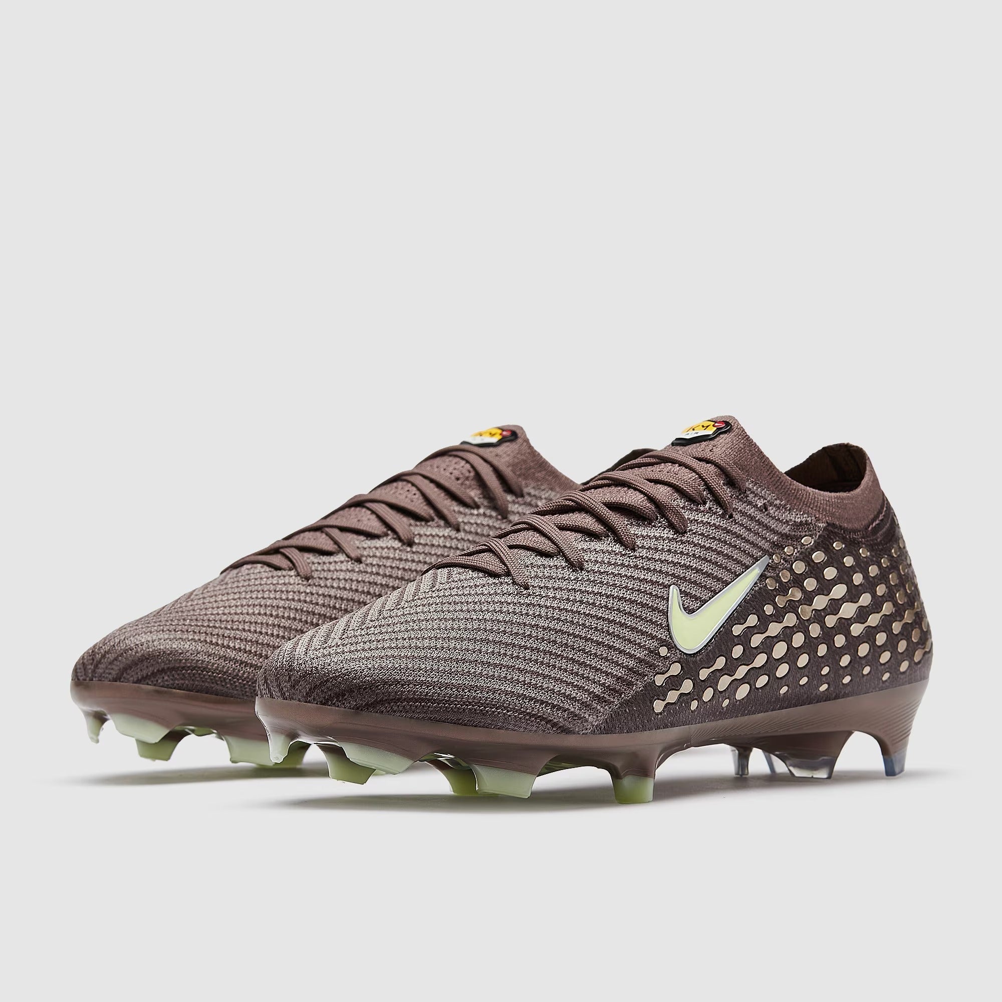 حذاء كرة قدم Air Zoom Mercurial Vapor XVI Elite x Mbappe FG من نايكي