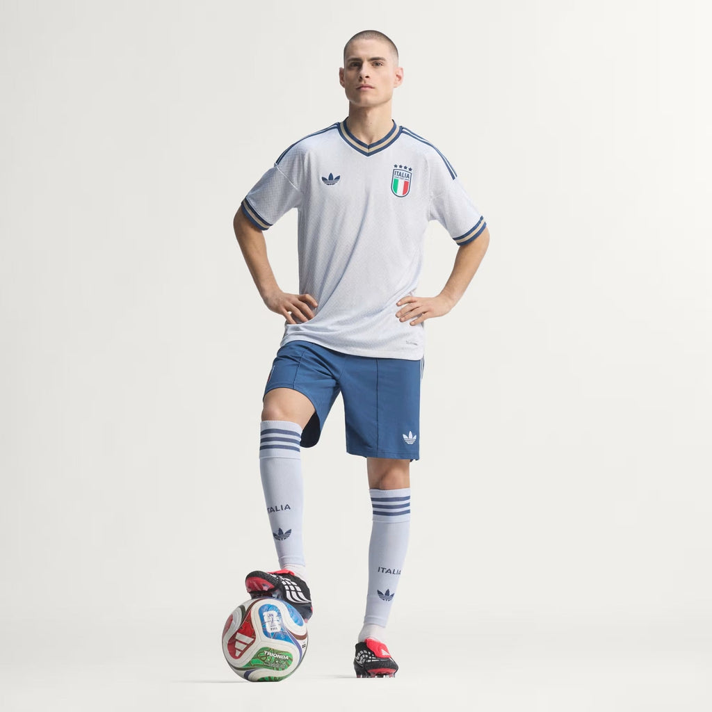 قميص Italy 26 Away Authentic